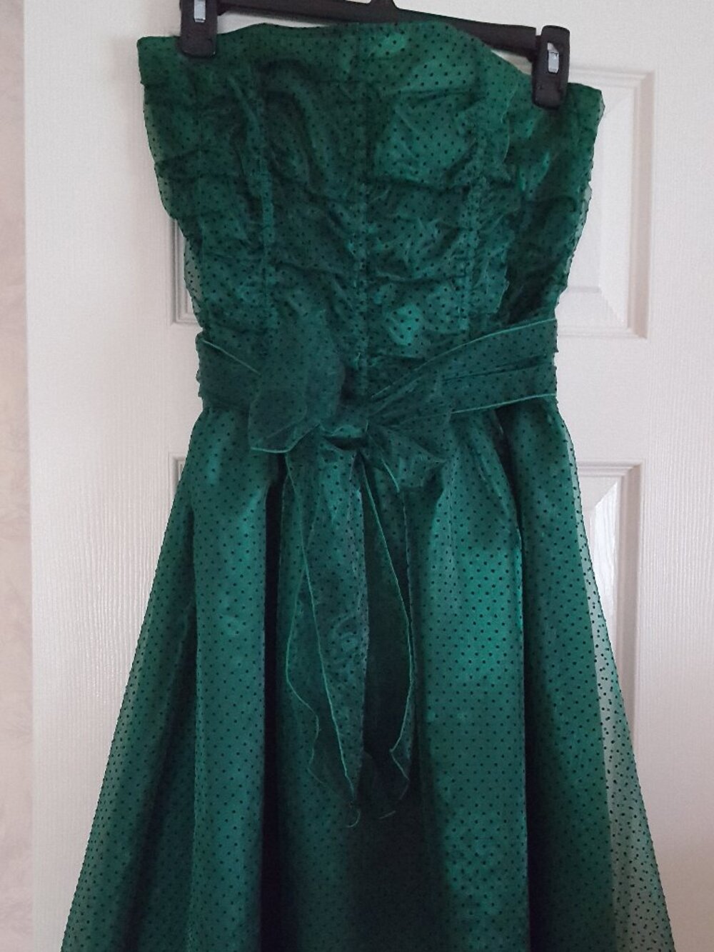 Prom Dress - Picture 4 of 15